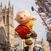 Photos: The Giant Balloons & Crowds From The 90th Macy's Thanksgiving Parade